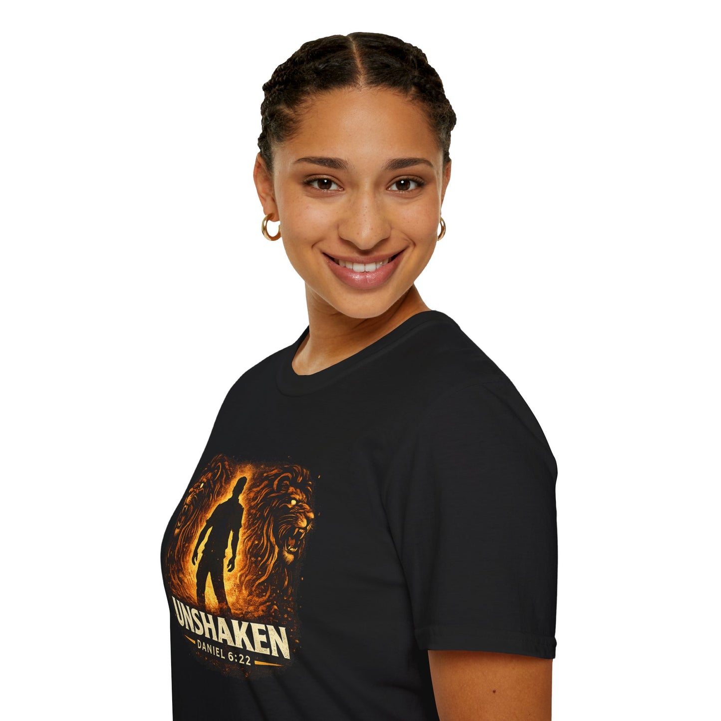 Unshaken T-Shirt – Christian Faith Lion Design (Daniel 6:22)