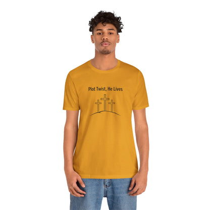 Christian T-Shirt "Plot Twist, He Lives" – Easter Resurrection Tee