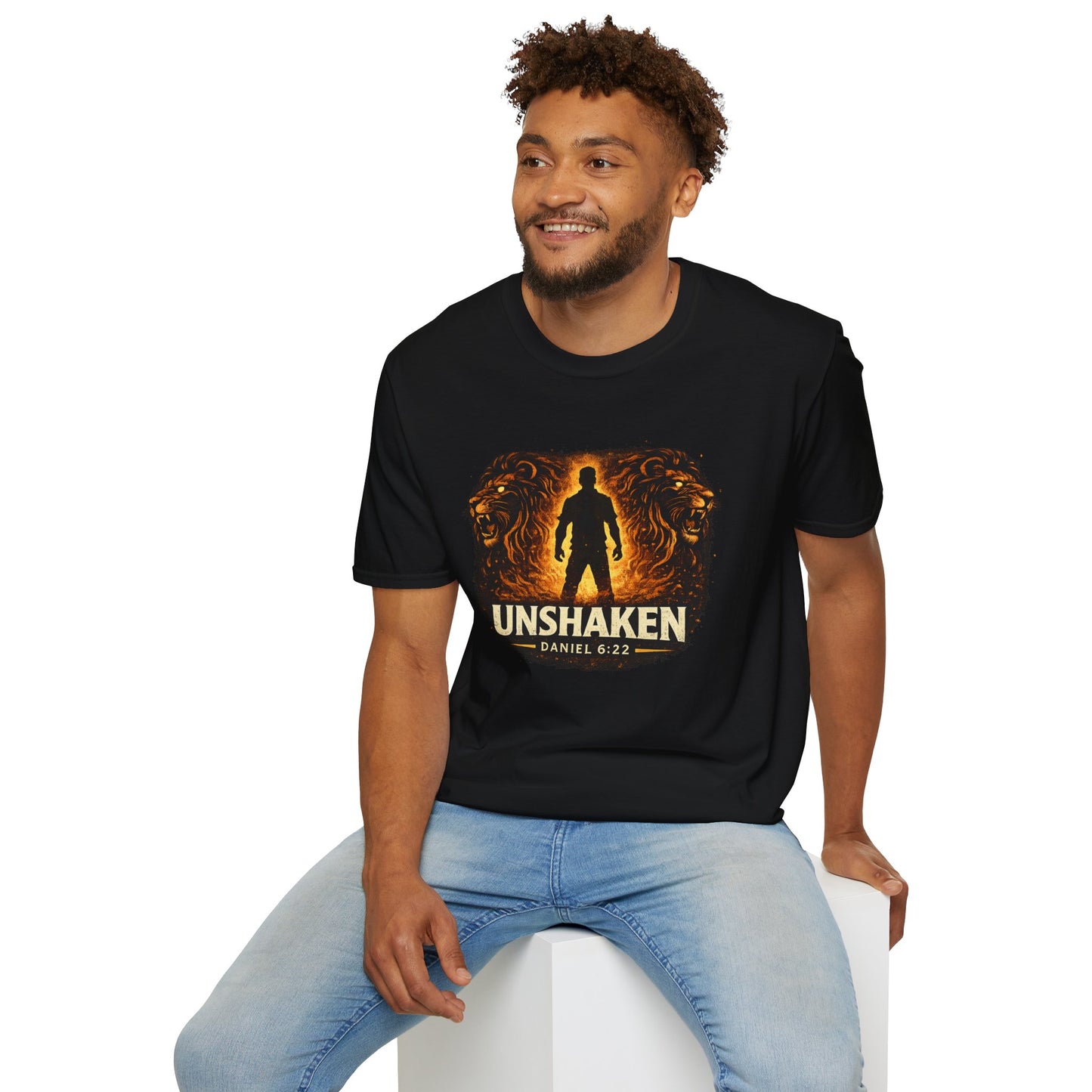 Unshaken T-Shirt – Christian Faith Lion Design (Daniel 6:22)