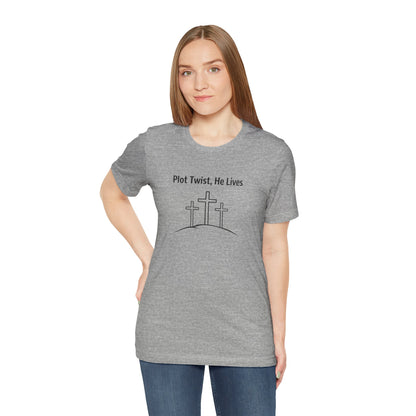 Christian T-Shirt "Plot Twist, He Lives" – Easter Resurrection Tee
