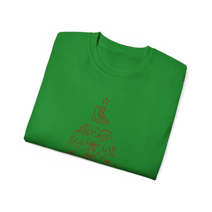 Merry Christmas Y'all Tee — Minimal Holiday Graphic T-Shirt